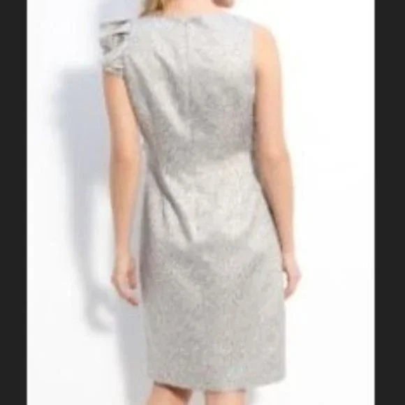 Tahari ASL Gold Brocade Sleeveless Cocktail Dress Vertical Ruffle Detail Size 10 - Picture 5 of 9